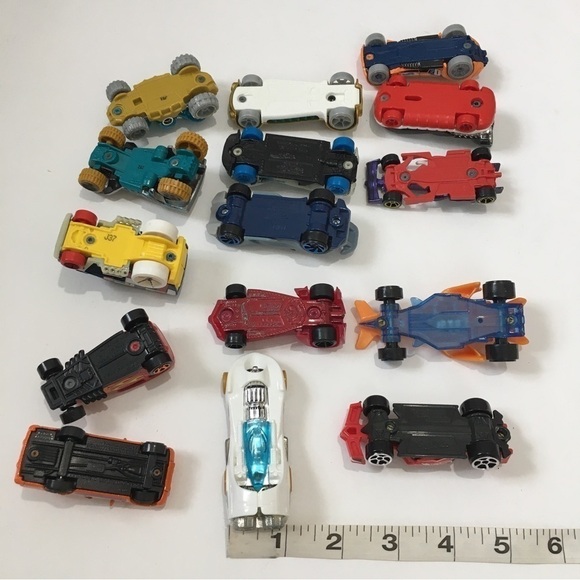 Mattel Vehicles Hot Wheels Diecast Car Lot of 15 Cars Vehicles - Picture 15 of 15